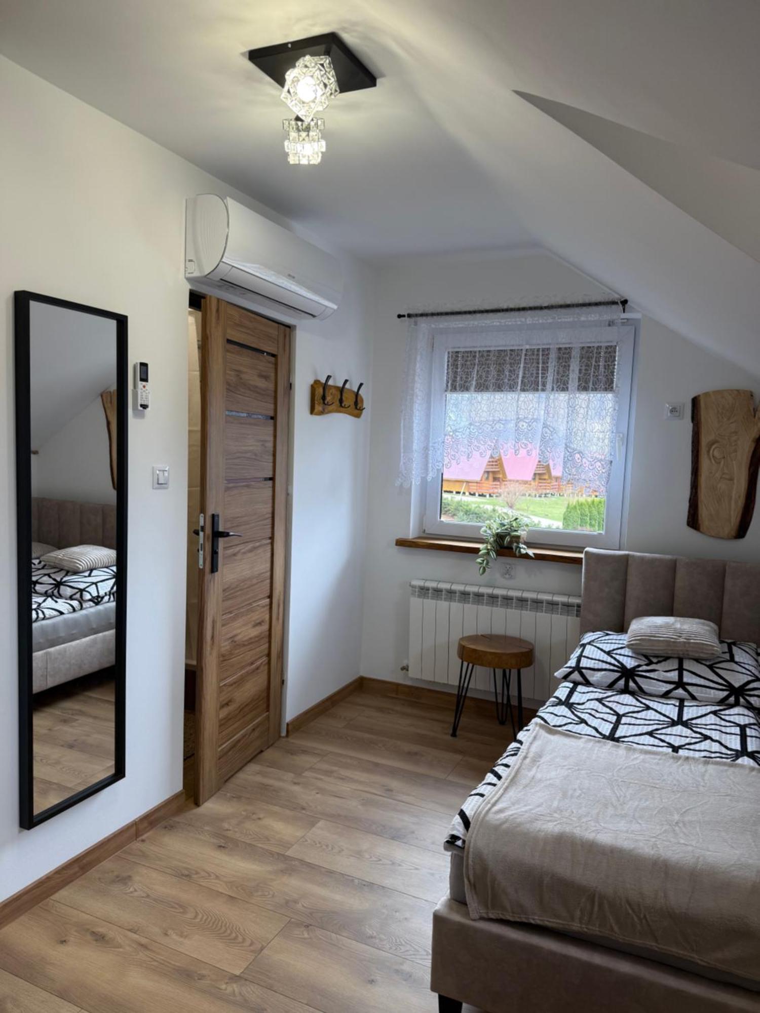 Apartament Z Tarasem I Pokoje Klimatyzowane -Drozdowka Solina Solina  Extérieur photo